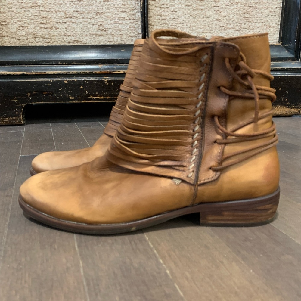 light brown leather ankle boots